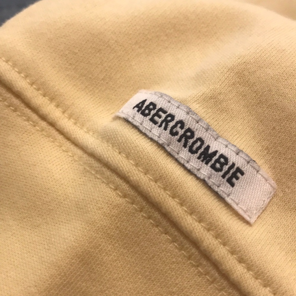 NWOT Abercrombie & Fitch Light Hoodie